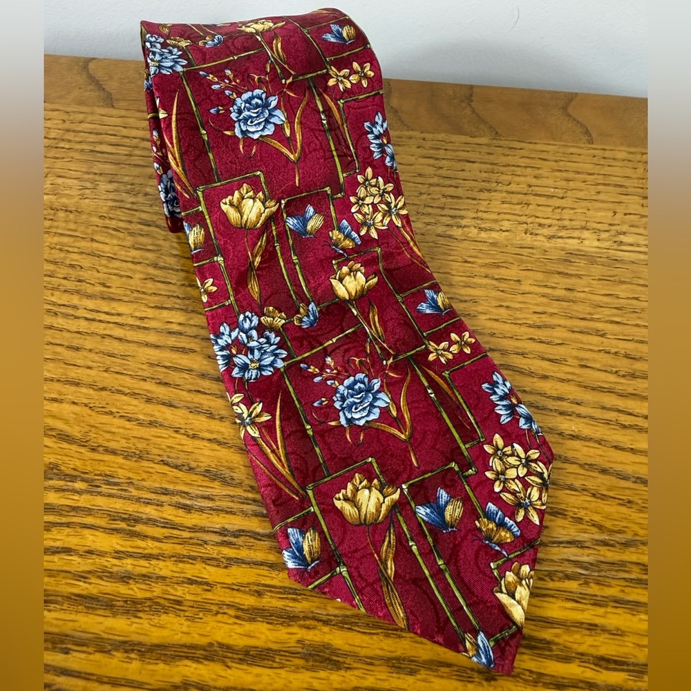 Christian Dior Mens Silk Neck Tie Floral Burgundy Blue Paris France Office